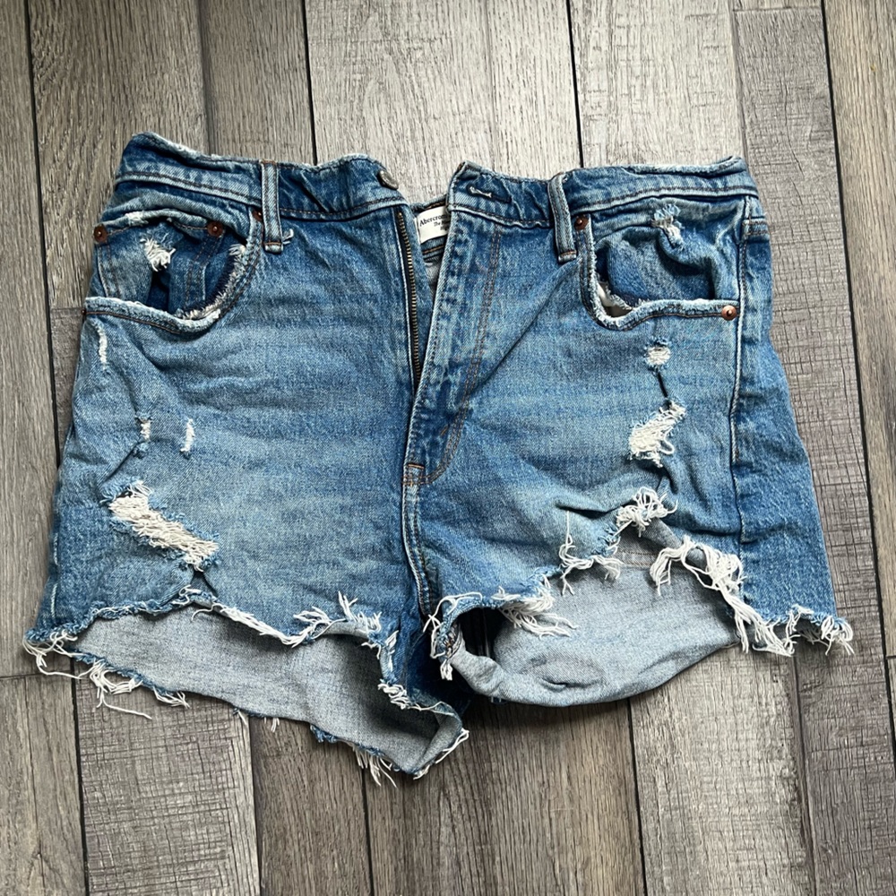 A&F Mom Shorts High Rise 31 / 12